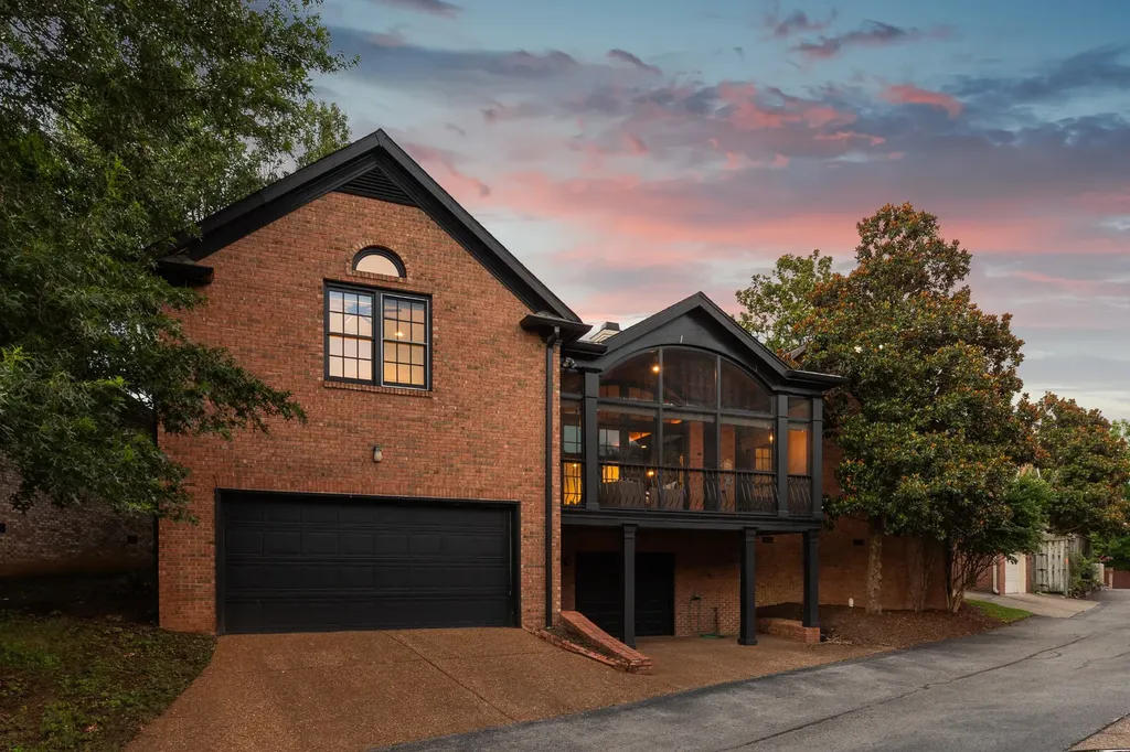 38 Erwin Court Nashville TN 37205