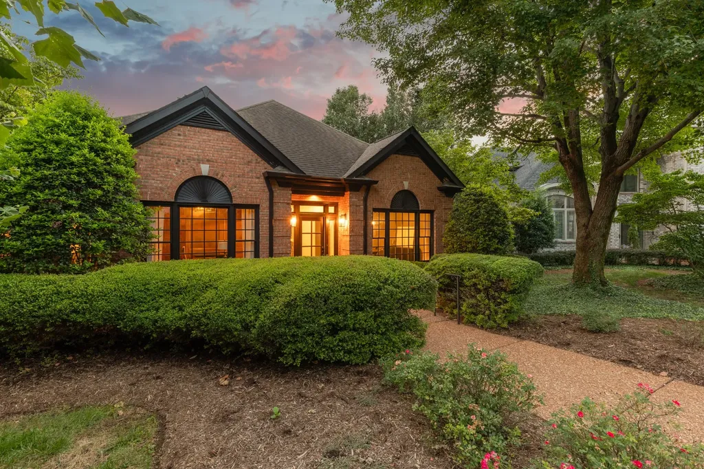 38 Erwin Court Nashville TN 37205