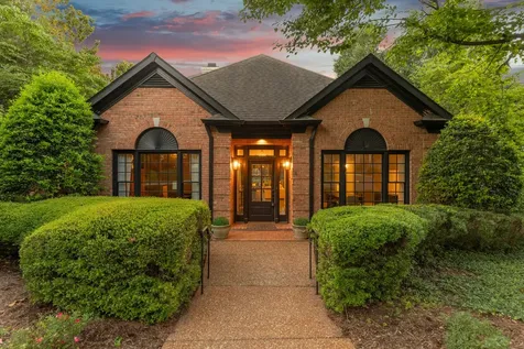 38 Erwin Court Nashville TN 37205