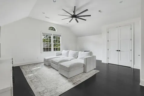 38 Erwin Court Nashville TN 37205