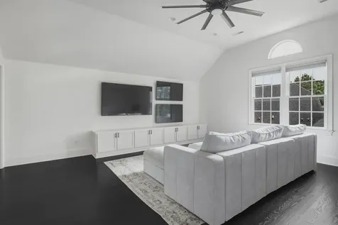 38 Erwin Court Nashville TN 37205