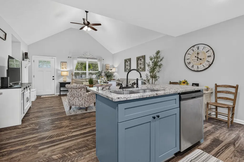 371 Holly Grove Road Lewisburg TN 37091