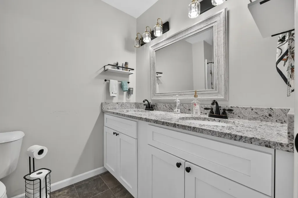 371 Holly Grove Road Lewisburg TN 37091