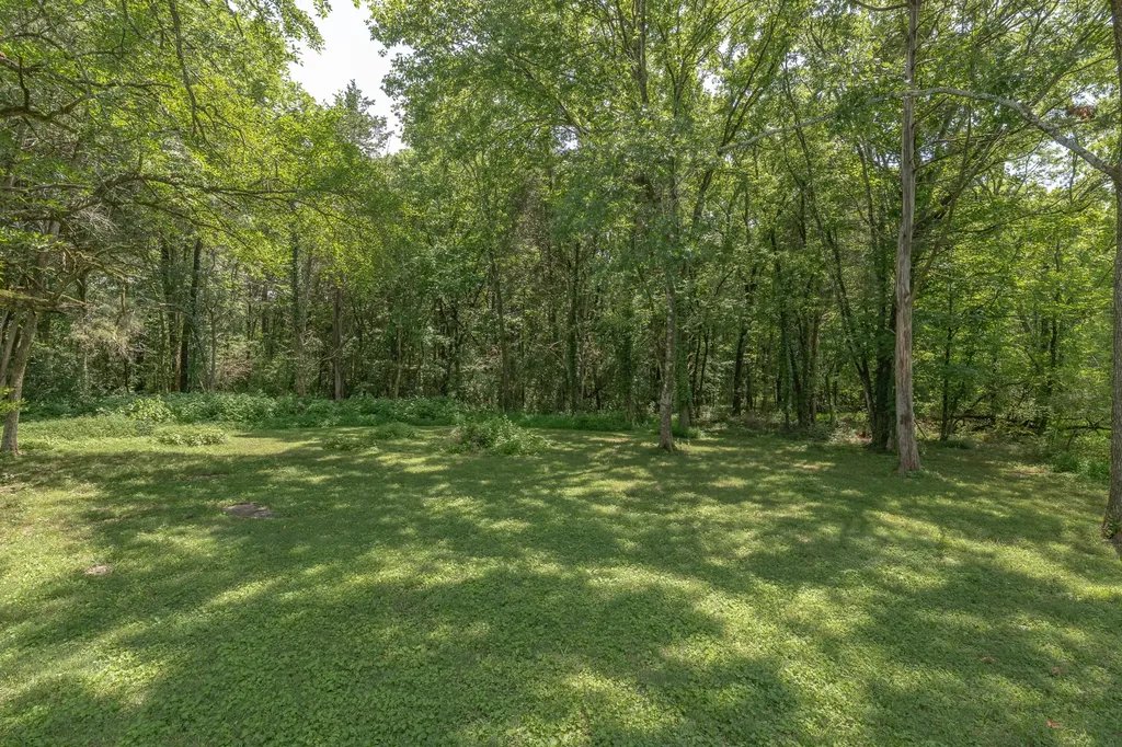 371 Holly Grove Road Lewisburg TN 37091