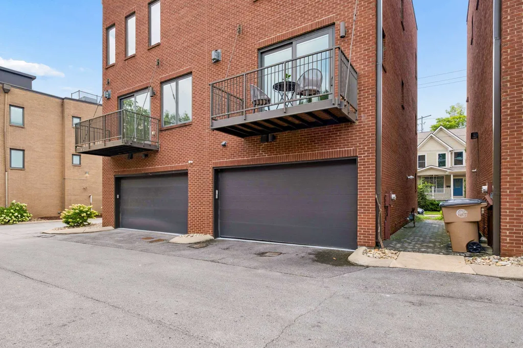 418 Van Buren Street Nashville TN 37208