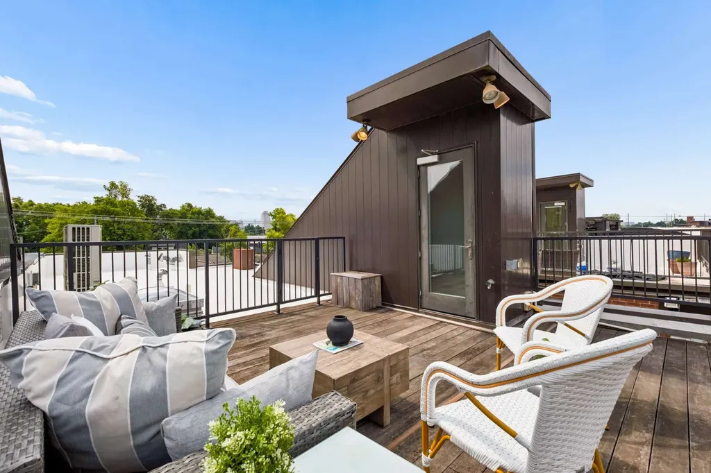 418 Van Buren Street Nashville TN 37208
