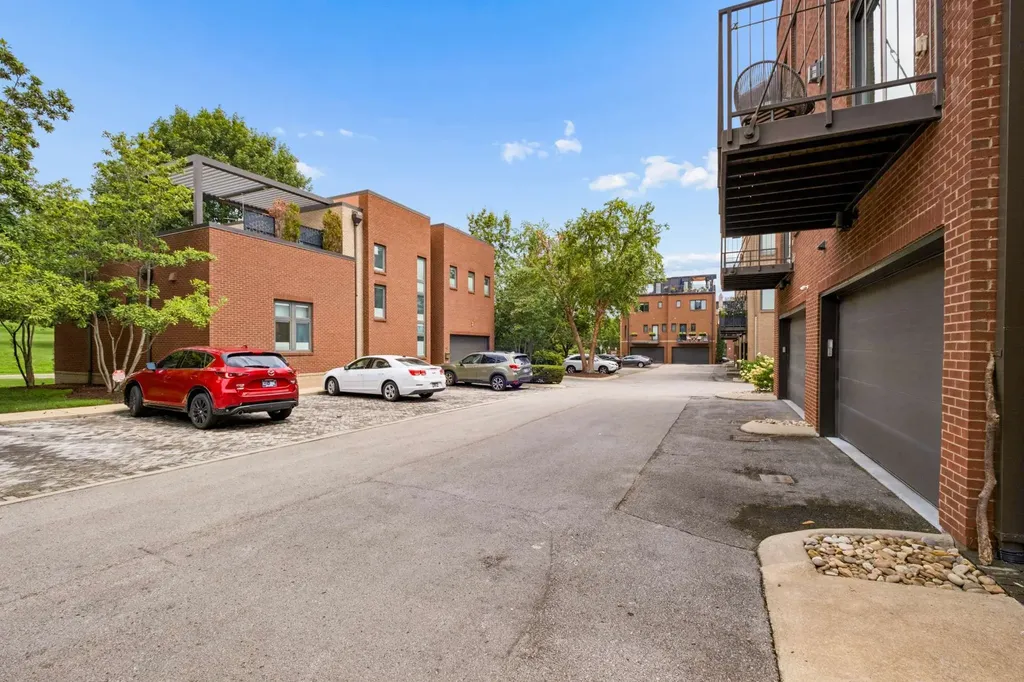 418 Van Buren Street Nashville TN 37208