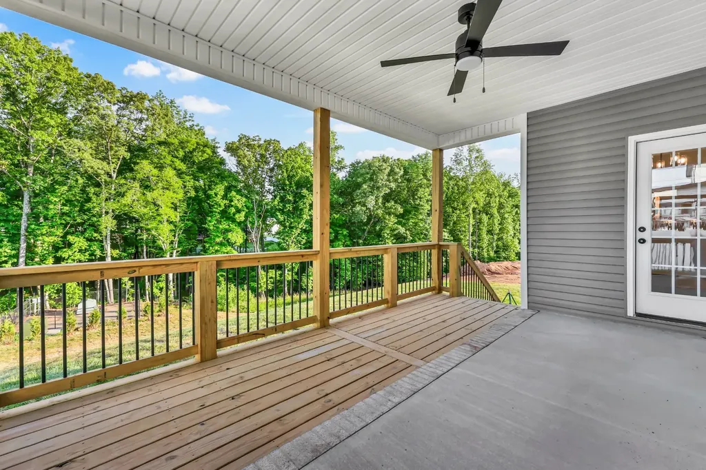 528 Canyon View Court Clarksville TN 37040