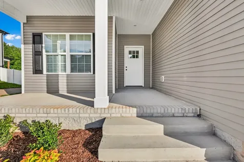 528 Canyon View Court Clarksville TN 37040