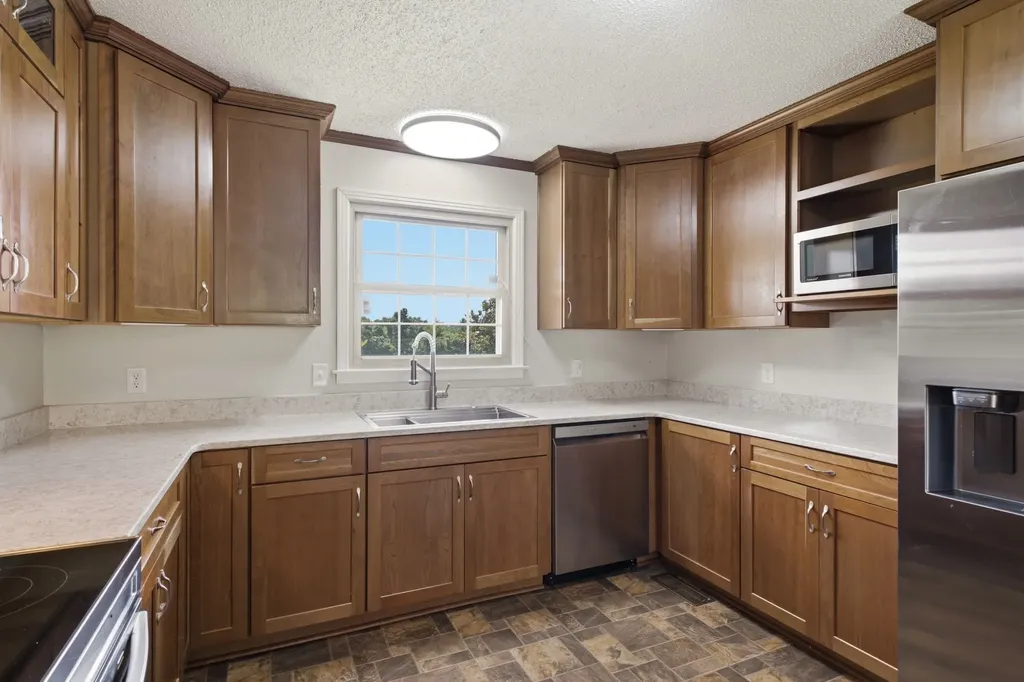 5353 Sparta Pike Watertown TN 37184