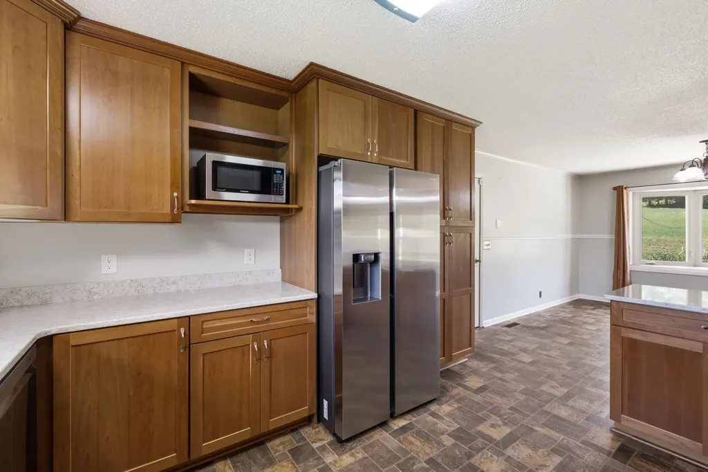 5353 Sparta Pike Watertown TN 37184