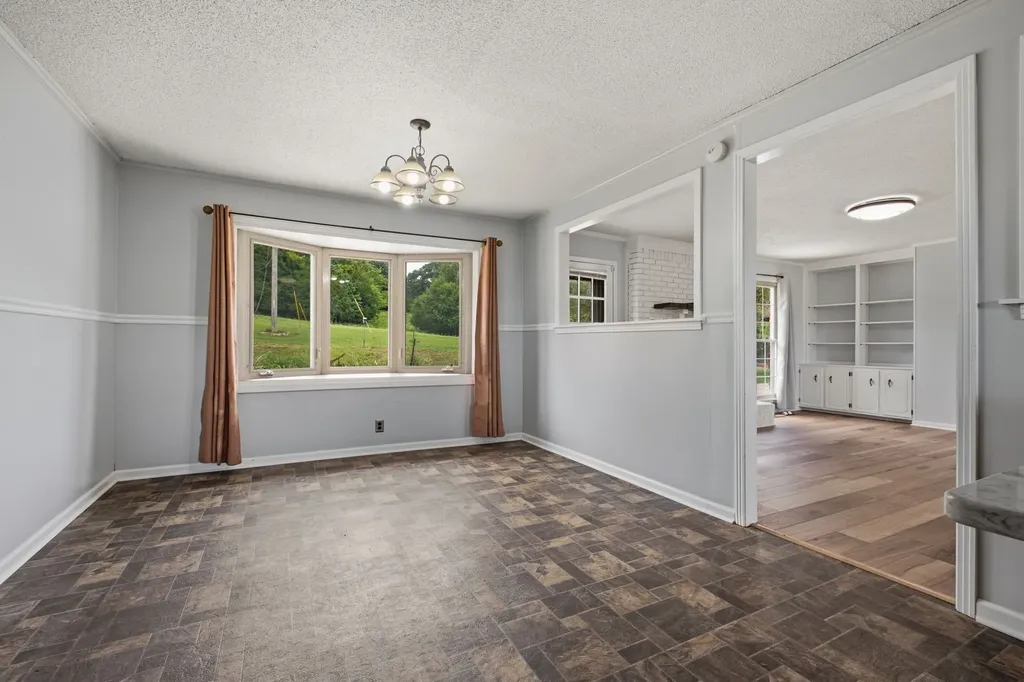 5353 Sparta Pike Watertown TN 37184