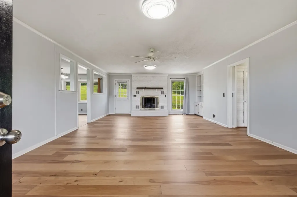 5353 Sparta Pike Watertown TN 37184