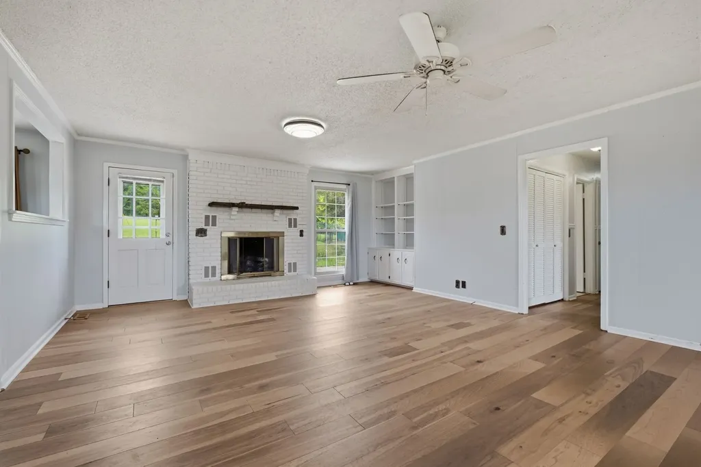 5353 Sparta Pike Watertown TN 37184
