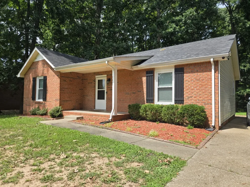 505 Pointer Lane Clarksville TN 37042