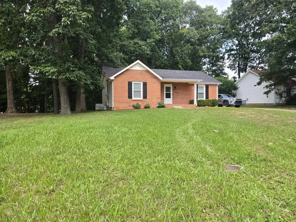 505 Pointer Lane Clarksville TN 37042