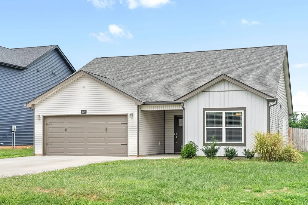 219 Clark Road Clarksville TN 37042