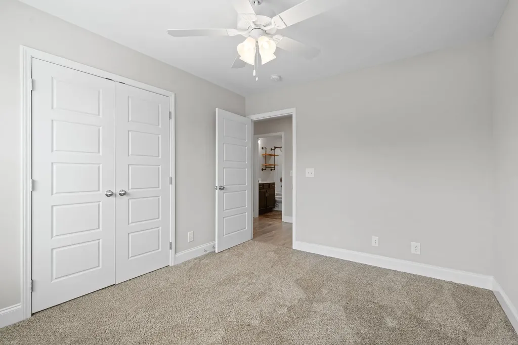 219 Clark Road Clarksville TN 37042