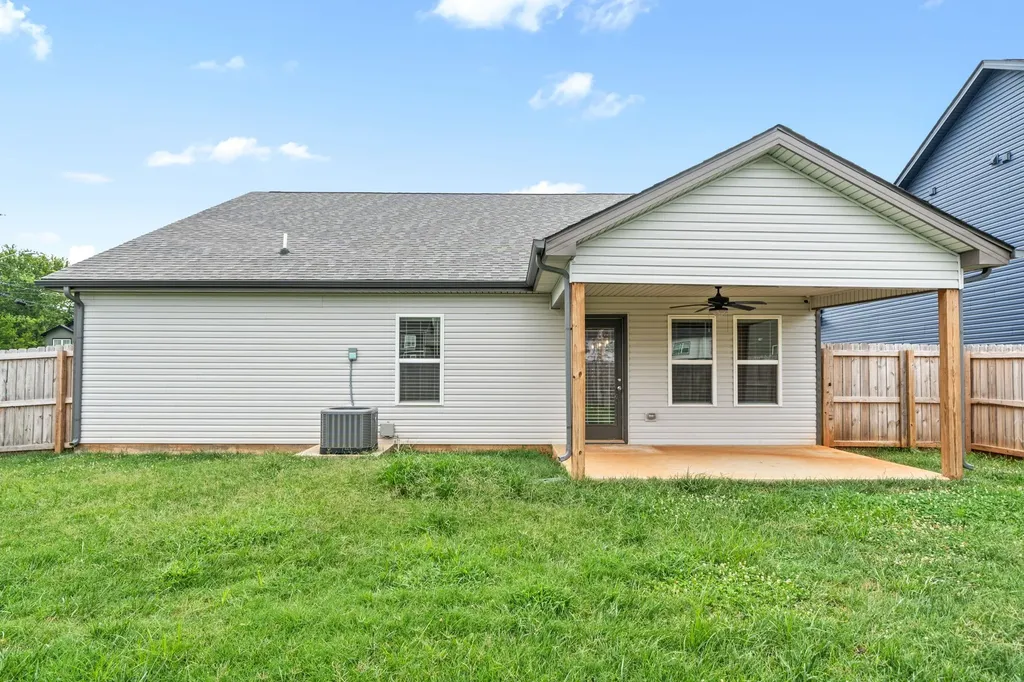219 Clark Road Clarksville TN 37042