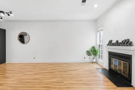 3110 W End Circle Nashville TN 37203