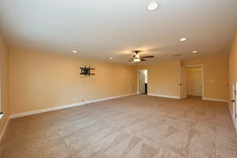 223 Meandering Drive Lebanon TN 37090