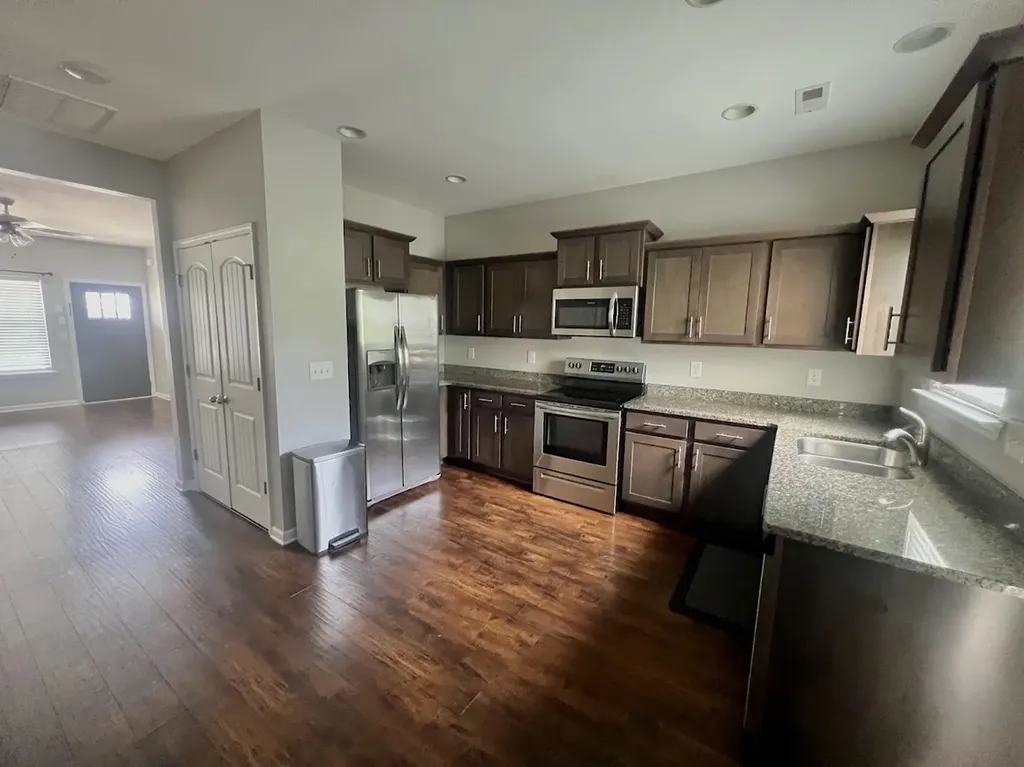 100 Bell Forge Court White Bluff TN 37187
