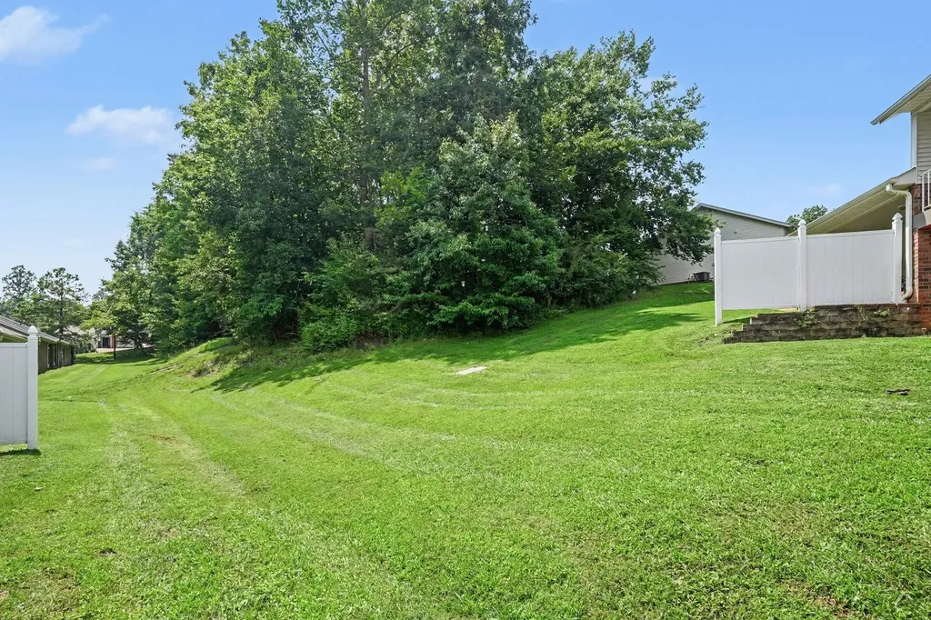 120 Eastdale Lane Dickson TN 37055