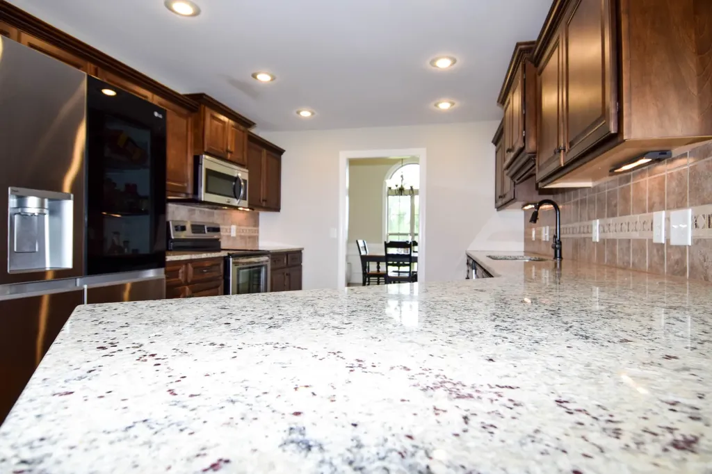 530 Thompson Lane Portland TN 37148
