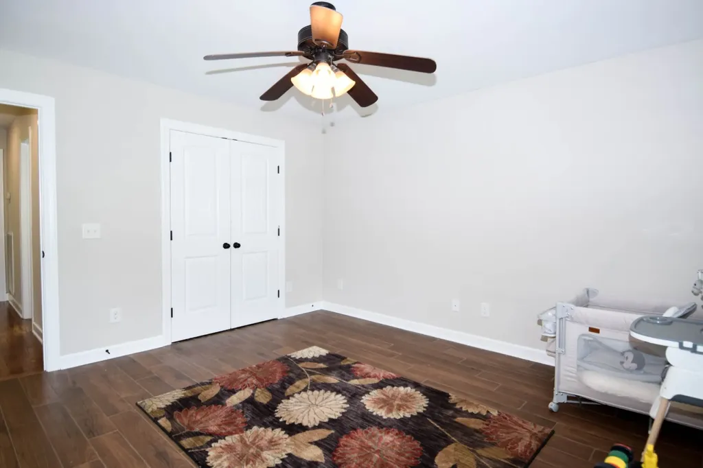 530 Thompson Lane Portland TN 37148