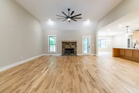 1191 Hangar Road Springfield TN 37172