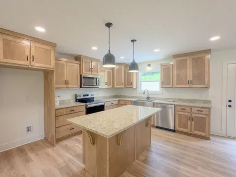 1790 Hawkins Branch Road Bethpage TN 37022