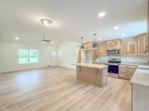 1790 Hawkins Branch Road Bethpage TN 37022