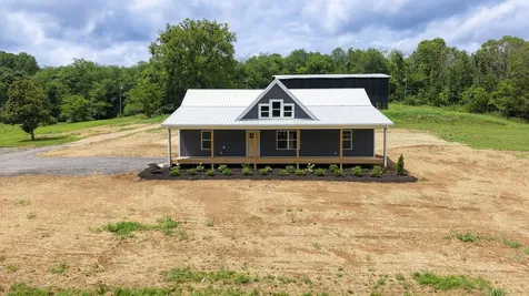 1790 Hawkins Branch Road Bethpage TN 37022