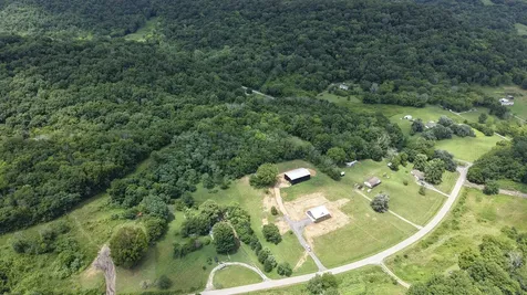 1790 Hawkins Branch Road Bethpage TN 37022