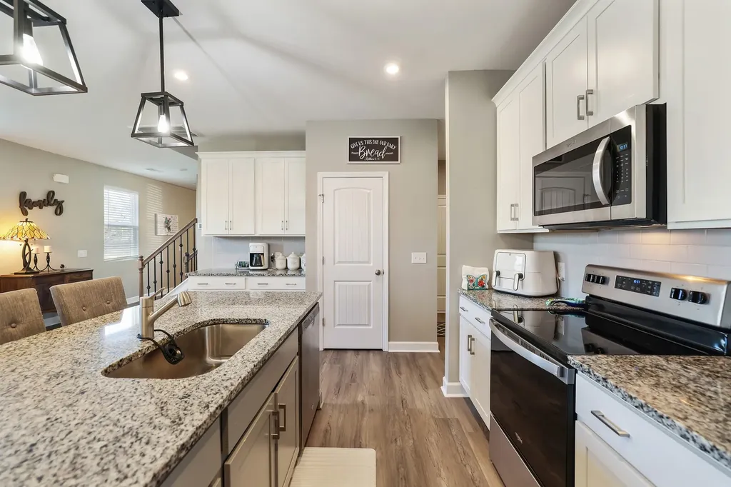 7118 Ivory Way Fairview TN 37062