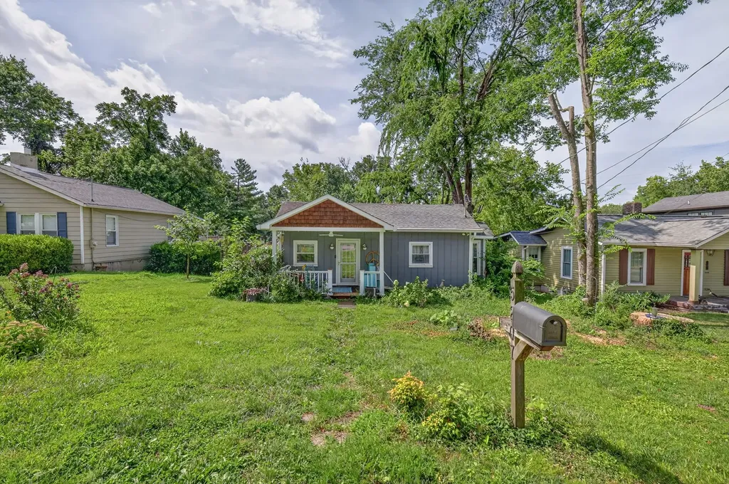 5207 Park Avenue Nashville TN 37209