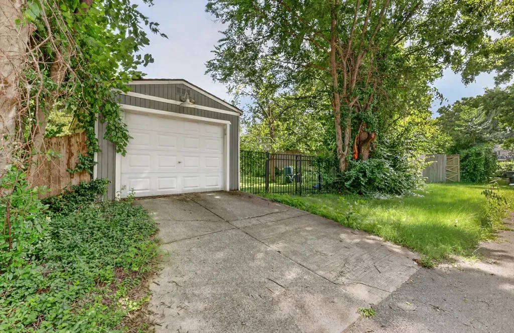 5207 Park Avenue Nashville TN 37209