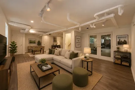 1421 Forest Side Court Nashville TN 37221