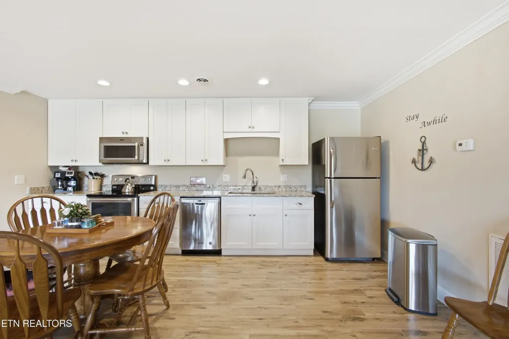 225 W Shore Drive Rockwood TN 37854