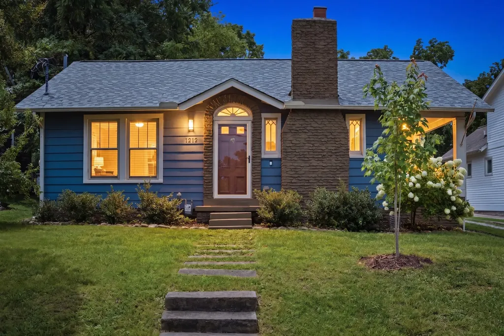 1212 Stratford Avenue Nashville TN 37216