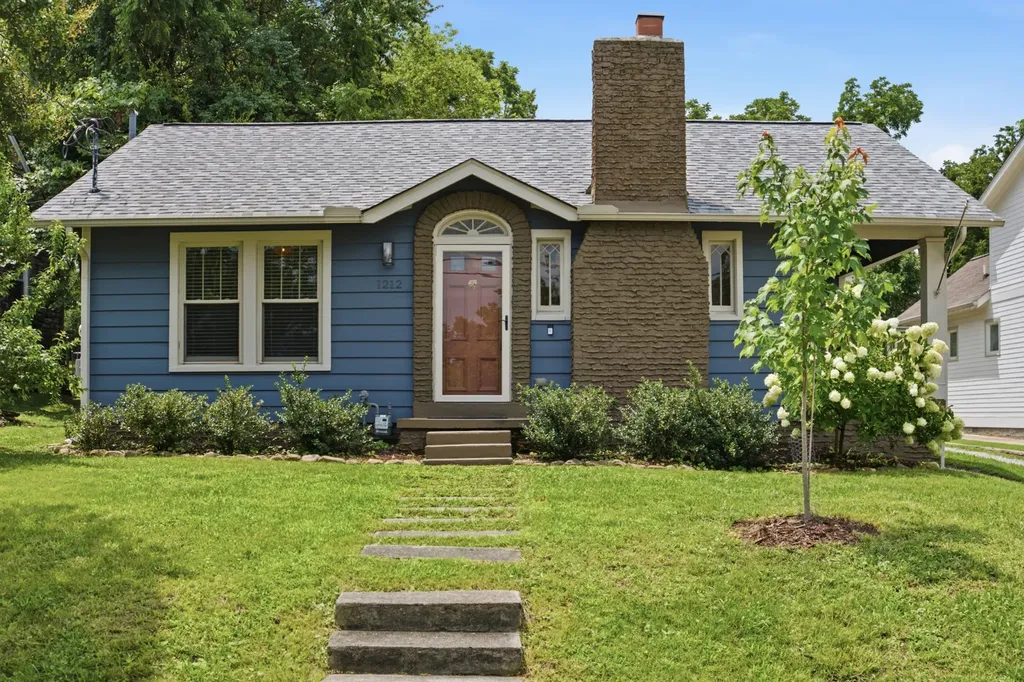 1212 Stratford Avenue Nashville TN 37216