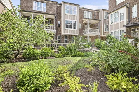 207 Porter Village Circle Nashville TN 37206
