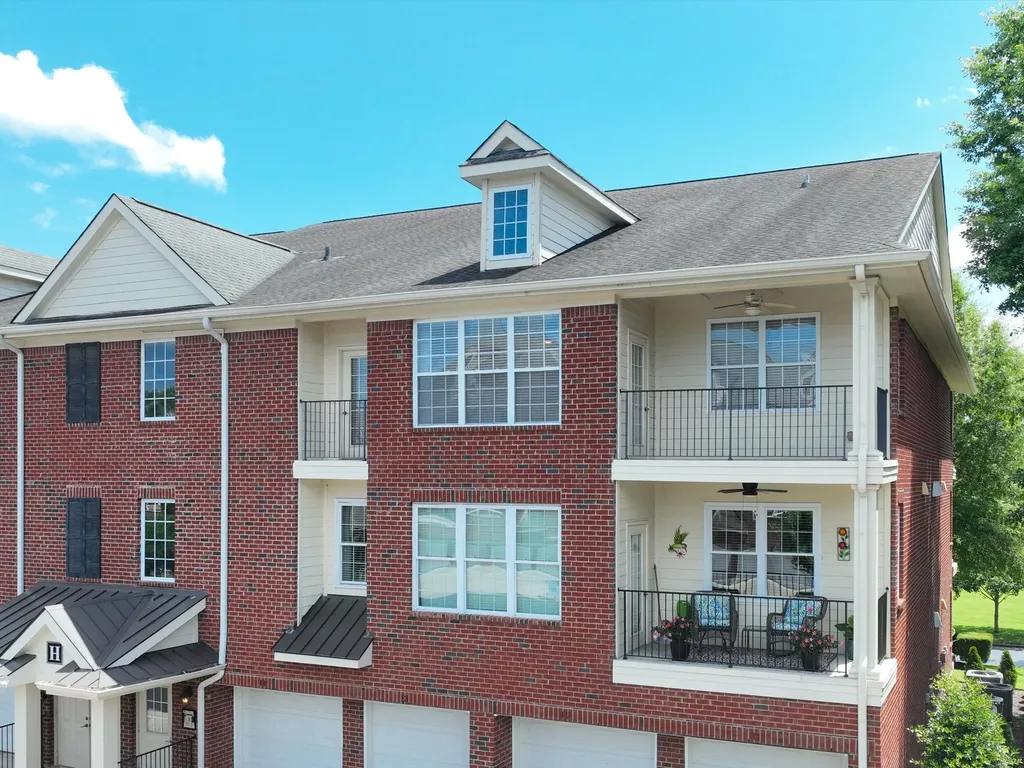 3201 Aspen Grove Drive Franklin TN 37067