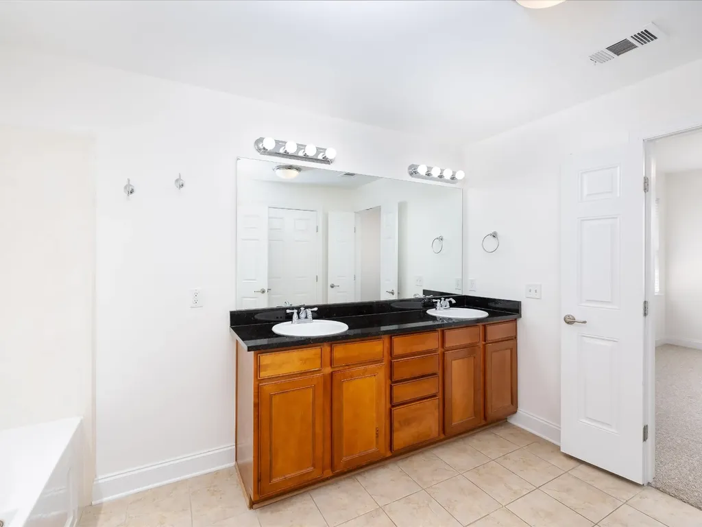 3201 Aspen Grove Drive Franklin TN 37067