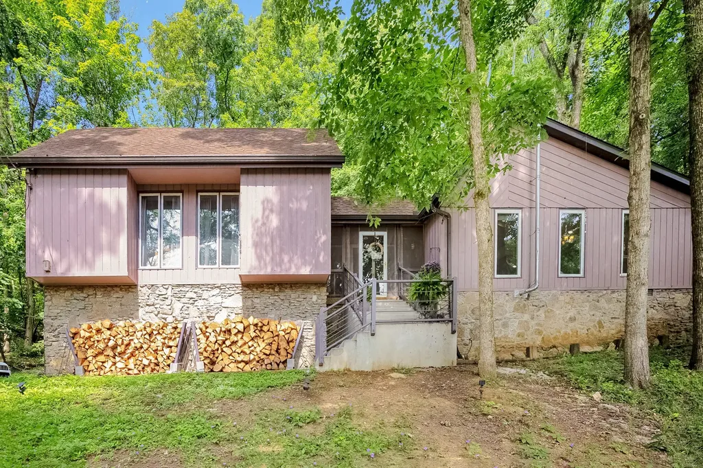 105 Nathan Forest Court Hendersonville TN 37075