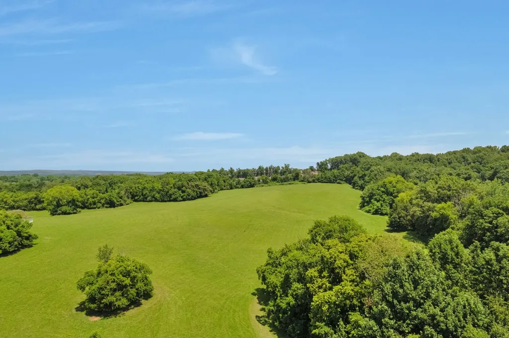 105 Nathan Forest Court Hendersonville TN 37075