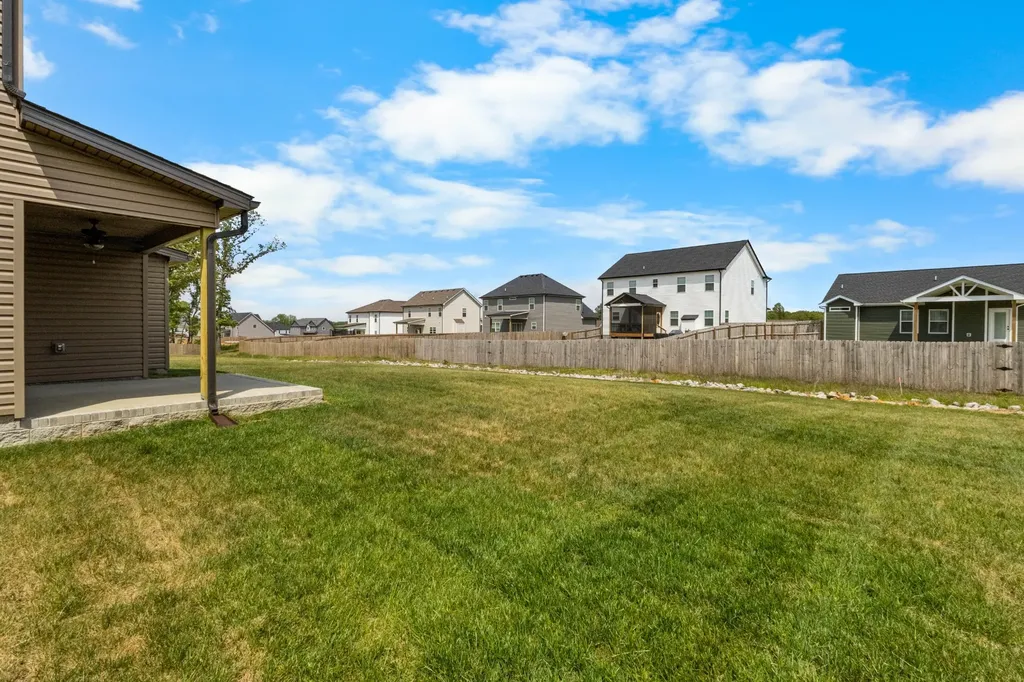 2732 Brewster Drive Clarksville TN 37042