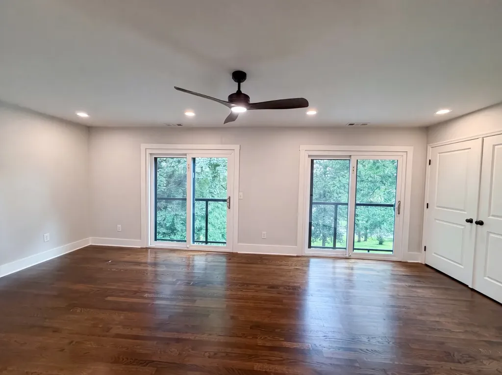 6112 Pinehurst Drive Nashville TN 37215