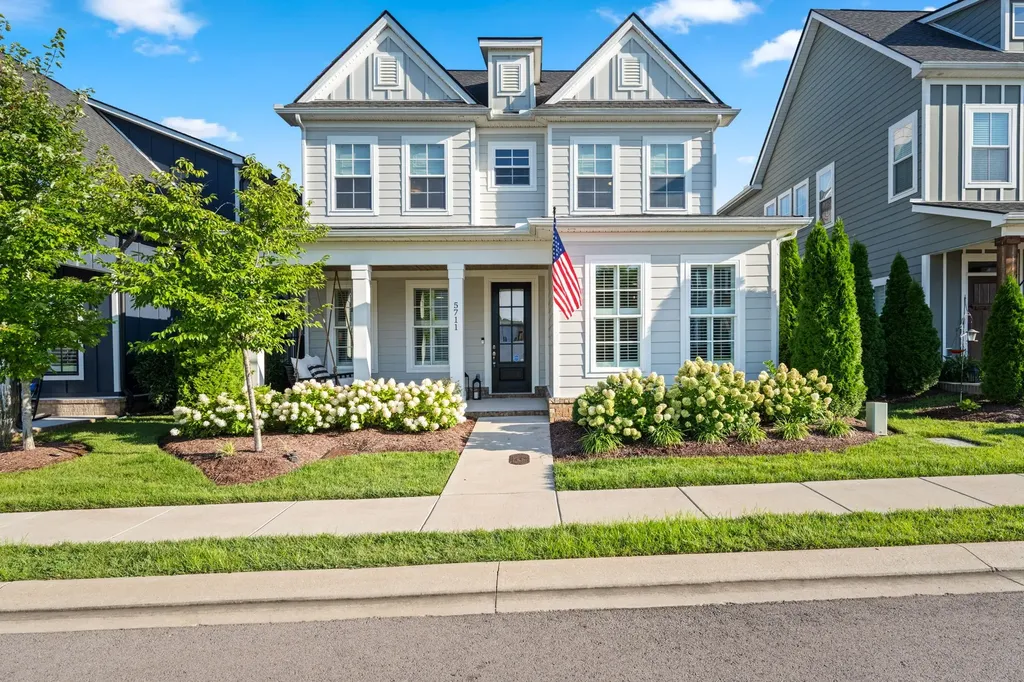 5711 Heirloom Drive Murfreesboro TN 37129