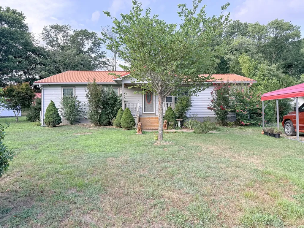 129 Martin Drive Liberty TN 37095